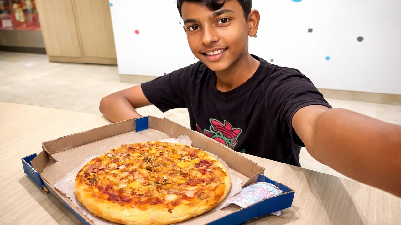 Pizza Party Vlog 🍕 | Aaj Finally Pizza Treat 😍 | Happy Moments With Family 