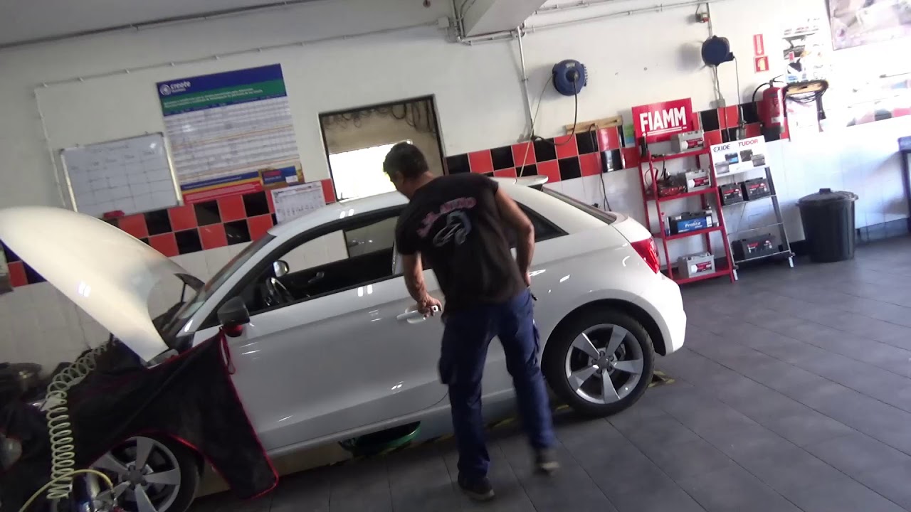 AUDI A1 1.6 TDI