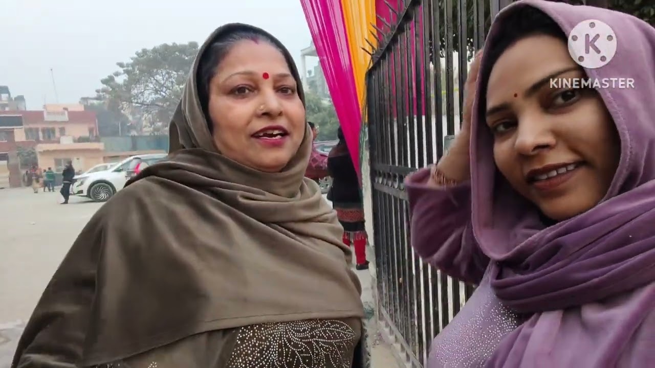 Mosa ji or mosi ki waje se hum sab ko bhi mili guruji ki blessing 🙏☺️🎊💐🎉