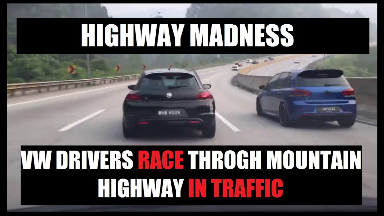 VW & Honda Race on Karak Highway Malaysia