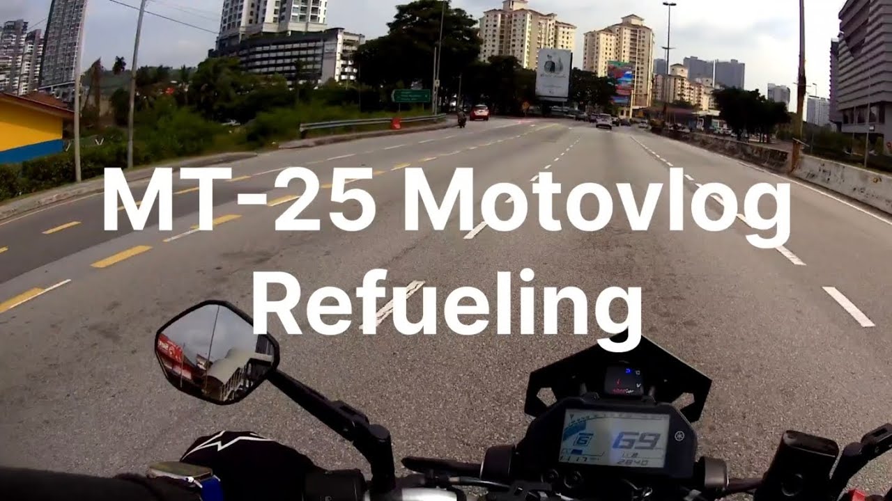 Yamaha MT-25 Motovlog: Refueling