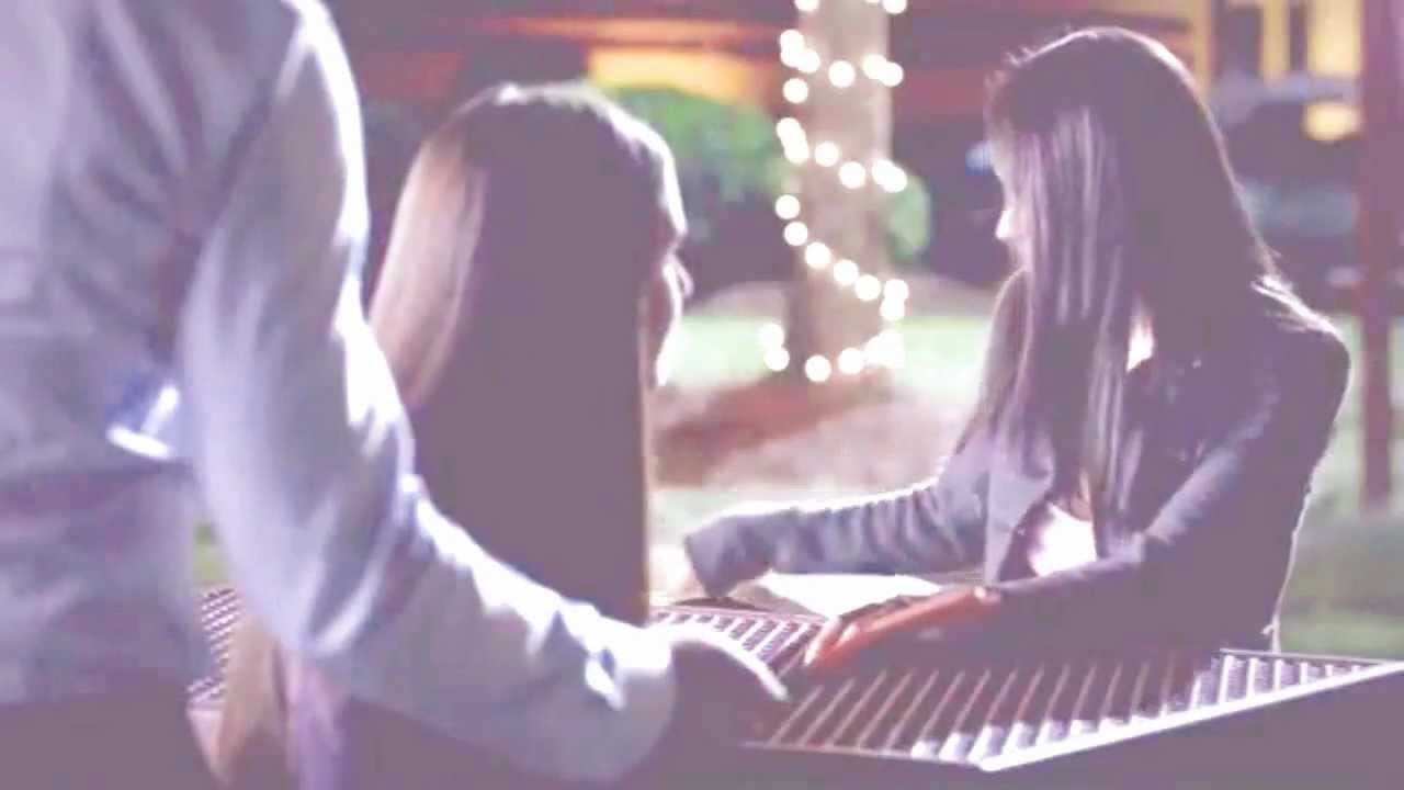 Bonnie and Jeremy [Next to Me]