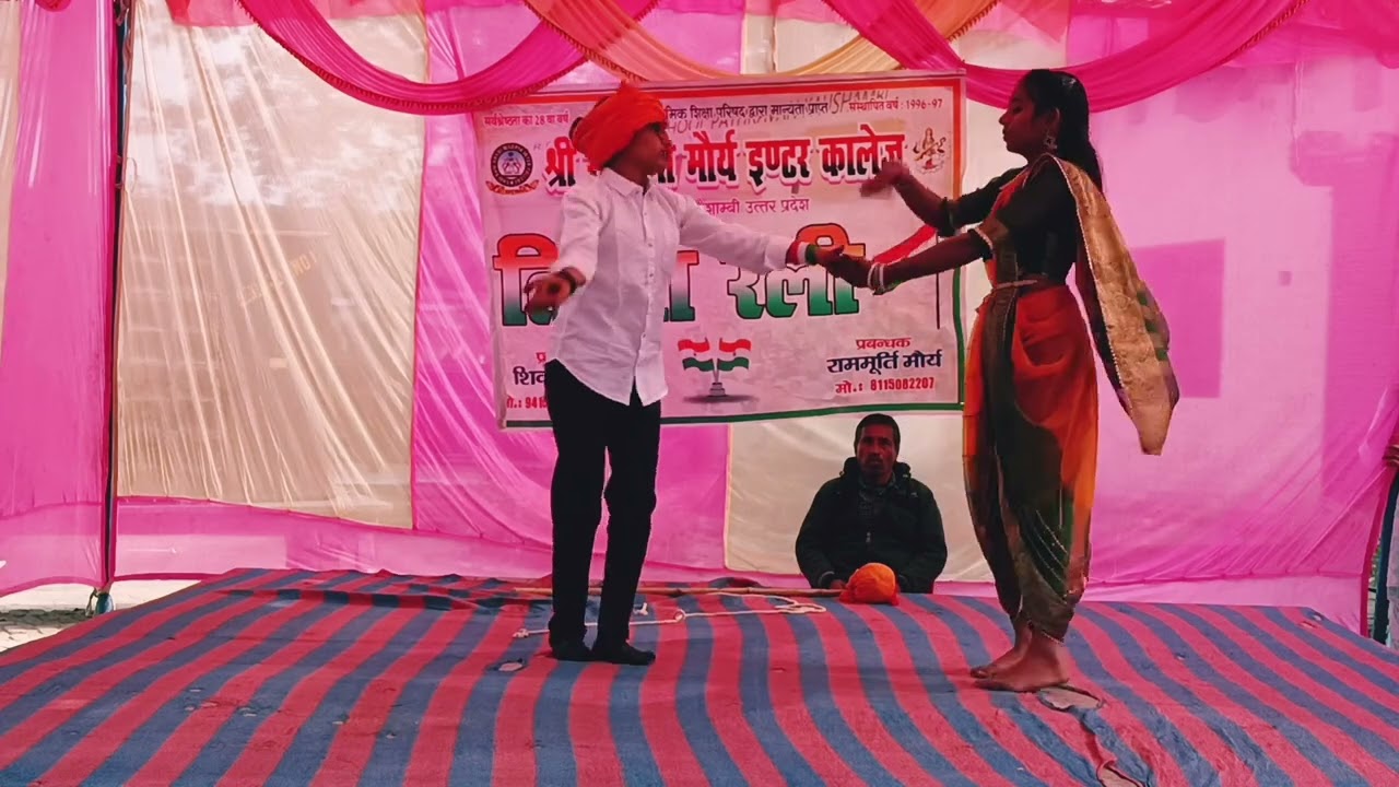 🔥Mai Maike chali jaungi tum Dekhte rahiyo🤣 || Comedy dance || #trending #viral #schoollife #video 