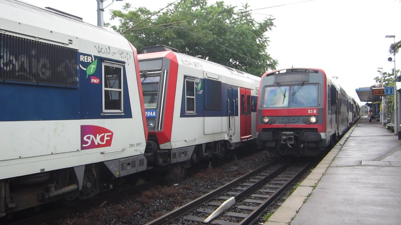 [Paris] Z20900+Z8800 RER C - Les Grésillons (ROMI+GOTA)