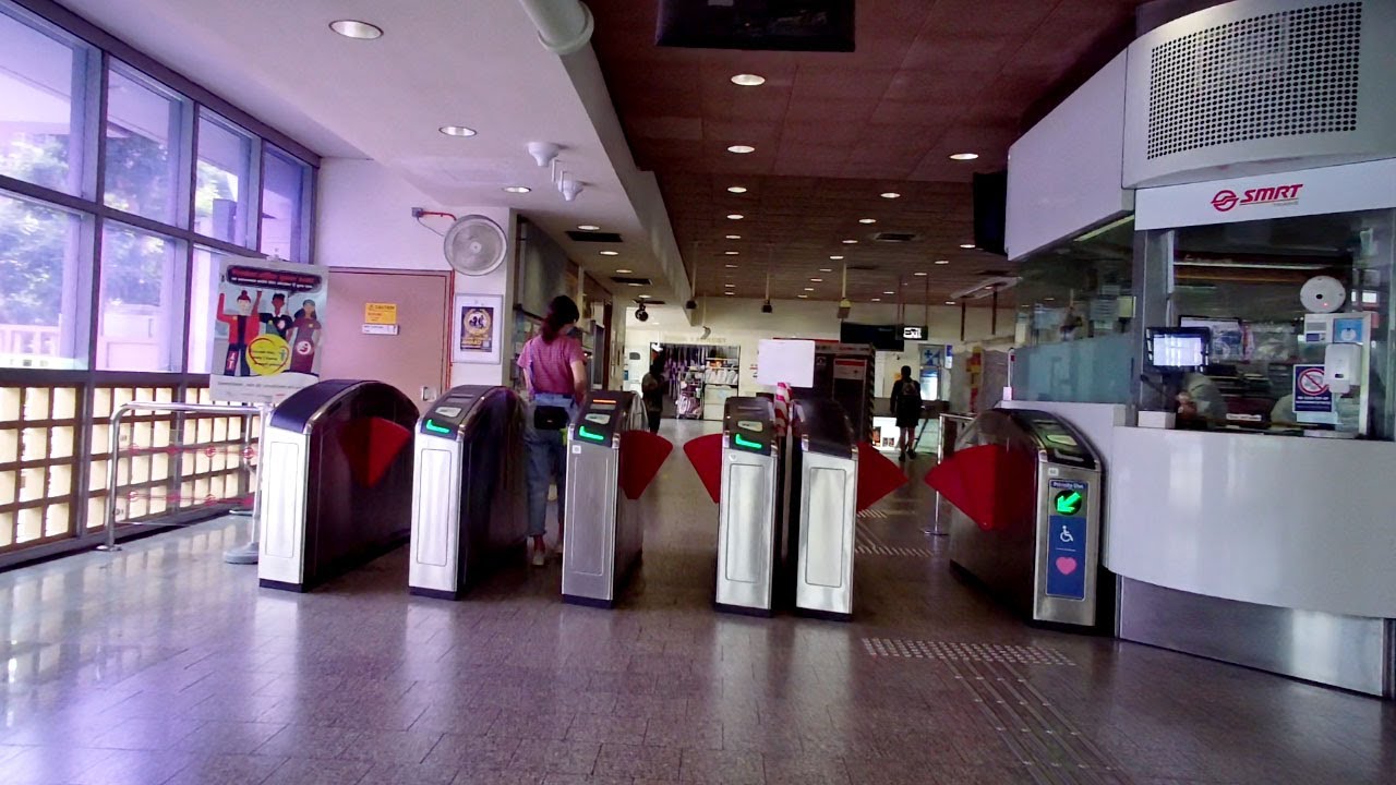 Singapore MRT ride from Tanah Merah to Simei train station