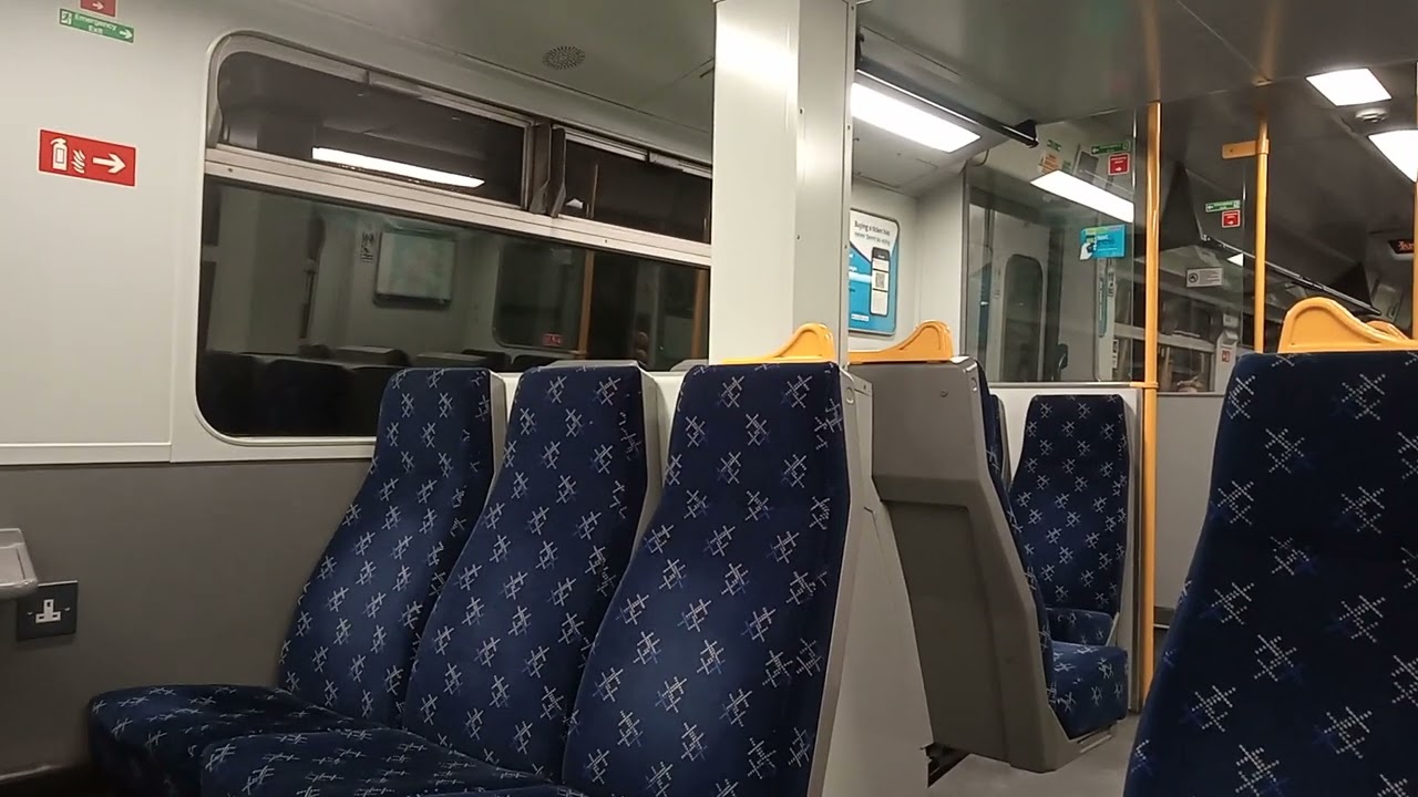 Class 320 Motor Carriage View - Motor Screaming