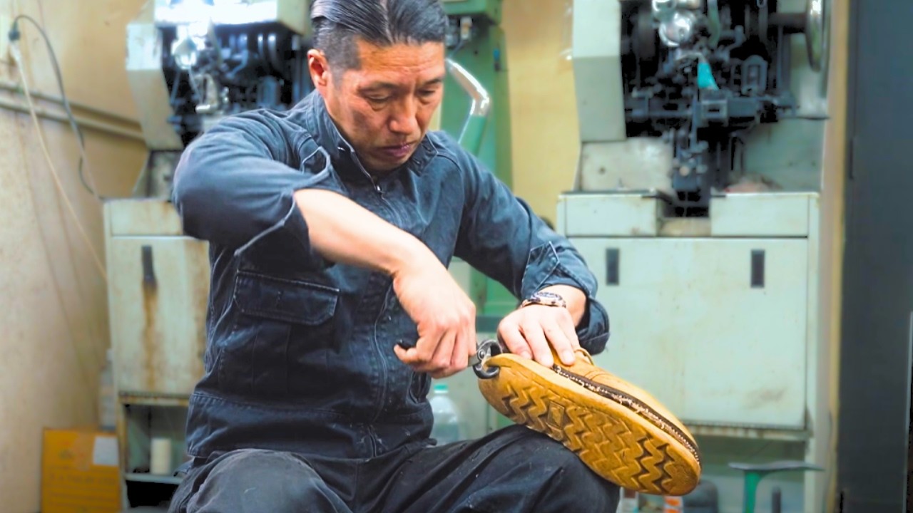 [ВОСКРЕШЕНИЕ RED WING 875] Разрушенные ботинки возвращены к жизни японским мастером!