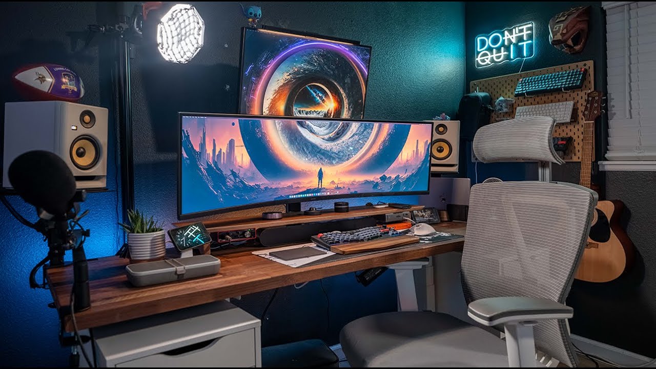 VIDEOGRAPHER'S PRODUCTIVITY Desk Setup 2023