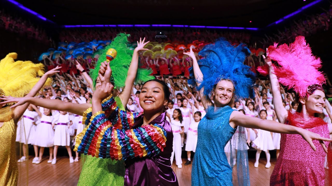Celebrating 40 Years of the Australian Girls Choir: 'I Go To Rio' Performance