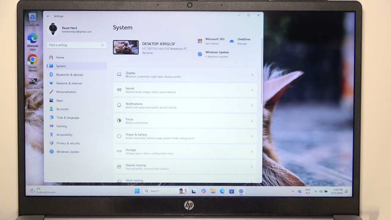 How to Enable & Disable Auto Brightness in HP Compaq 250