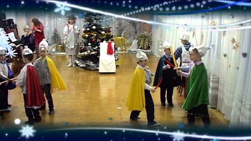 Танец богатырей в Новый год в детском саду_32