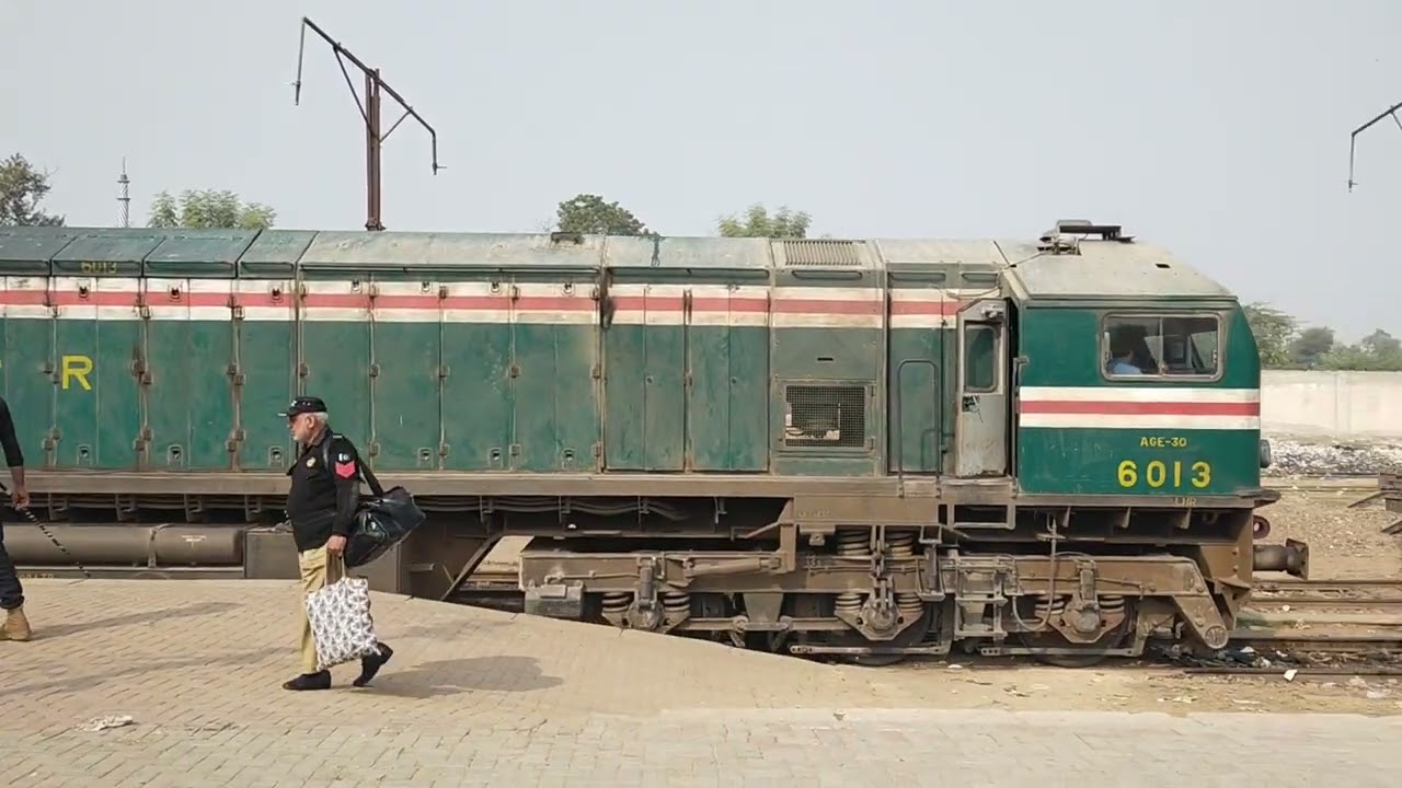 Green Line - Karachi To Islamabad via Lahore - Nov 2025 Tarvel & Tour - 28 Hours Journey - Pakistan