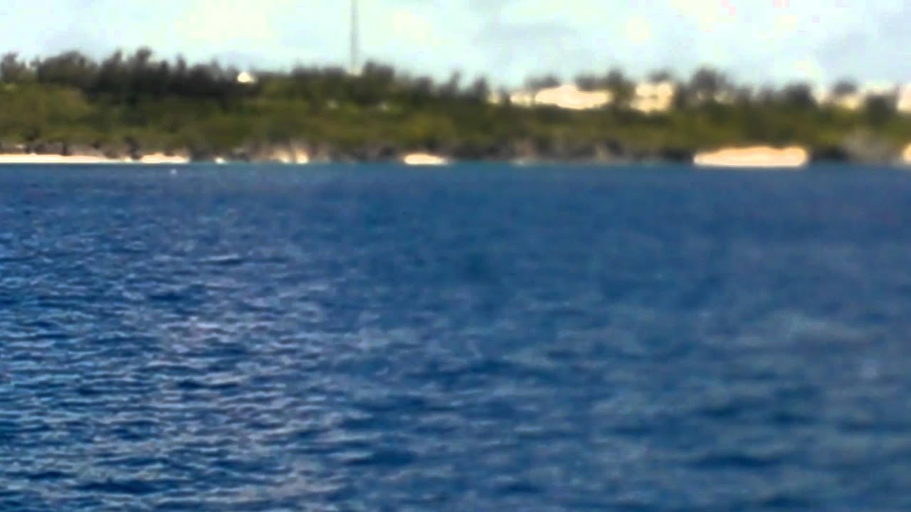 KS Watersports Wildcat around the Island