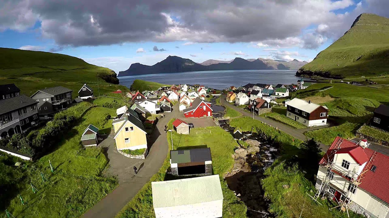 Islas Feroe desde el aire (agosto)