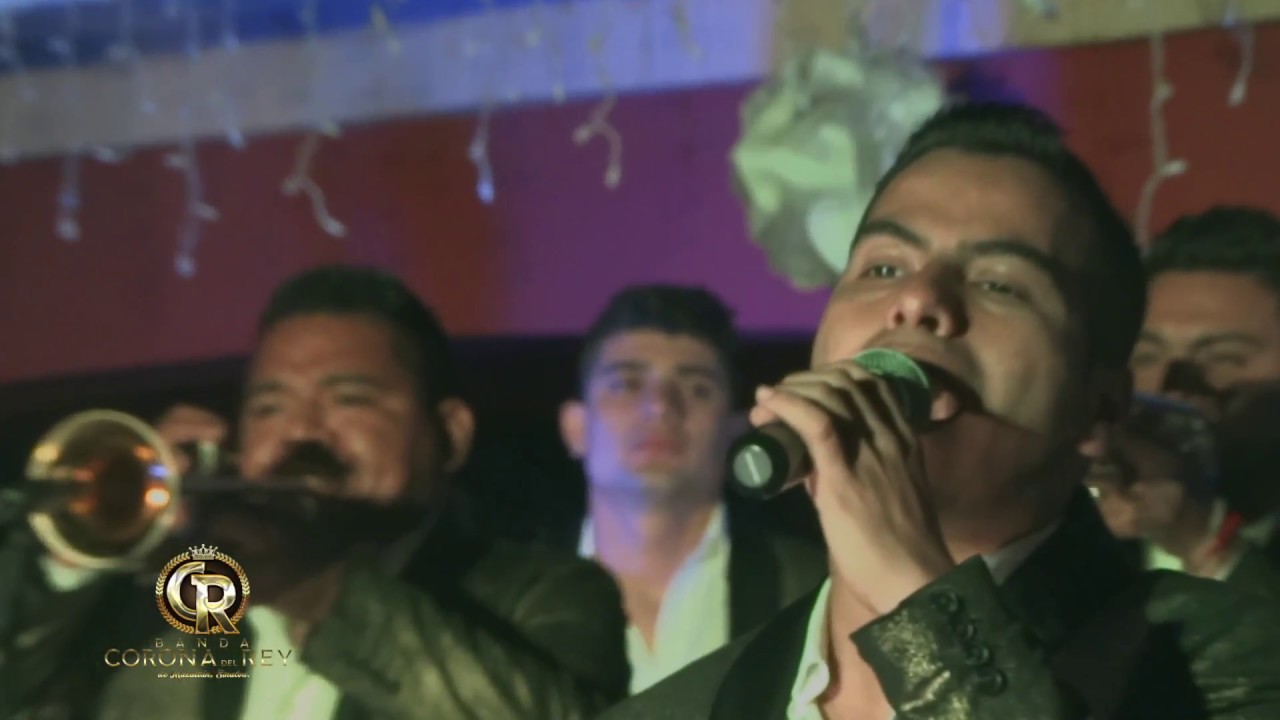 Banda Corona Del Rey - La Costurera (En Vivo)