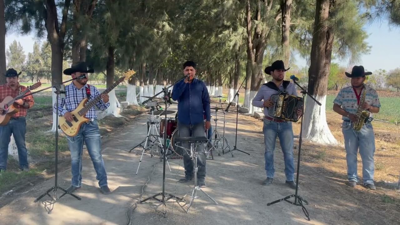 El Mikima En Vivo(sin derechos de autor)