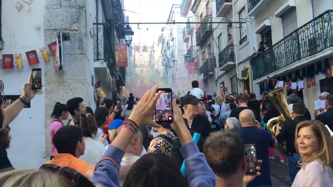 Lisbon, Marchas da Bica - A celebração part 1