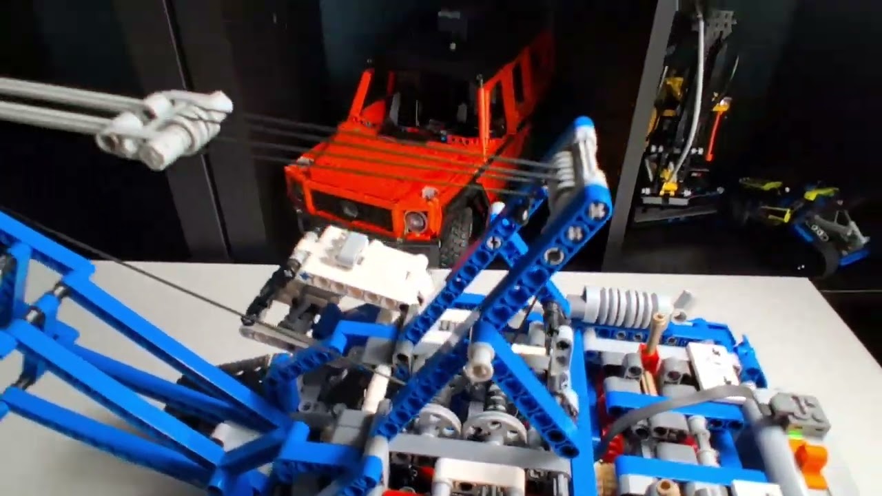 Lego Technic Review: 42042 Crawler Crane