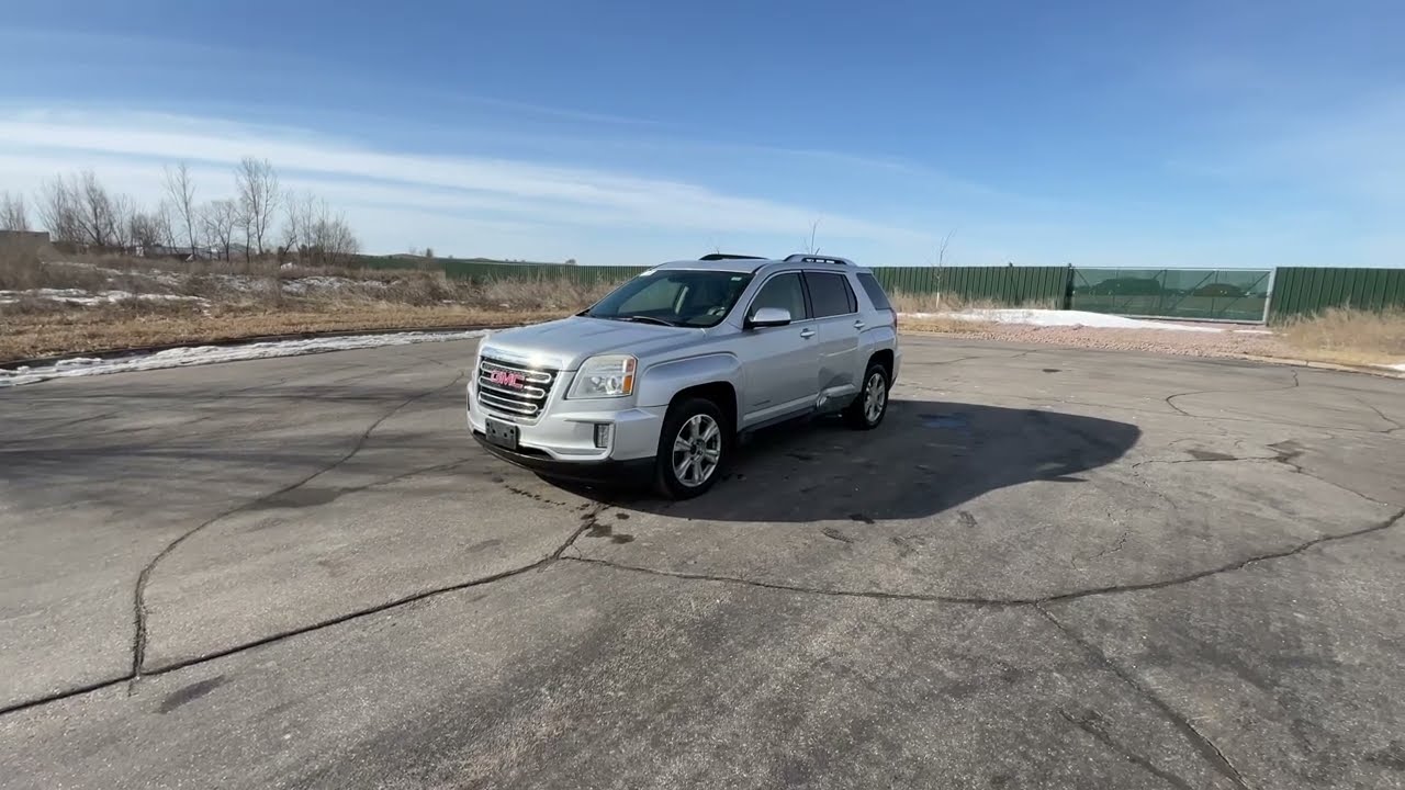 104785 2017 GMC Terrain SLT FWD