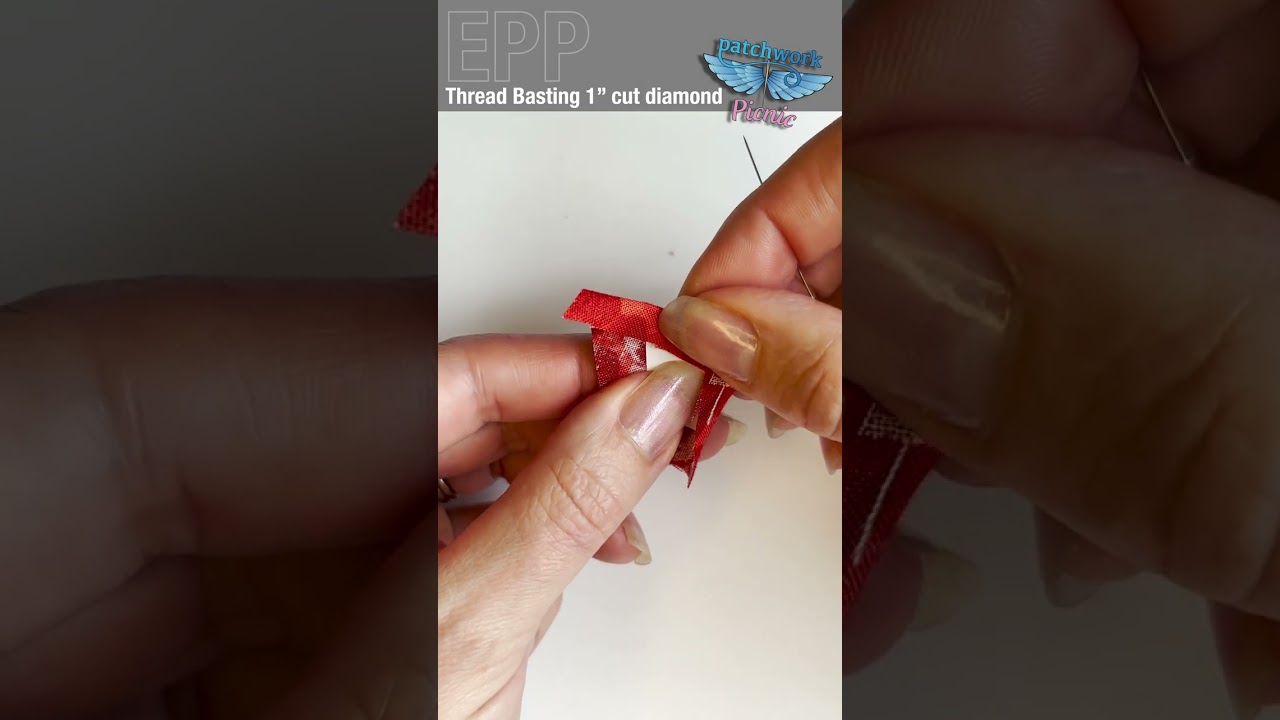 English Paper Piecing - Thread basting the 1