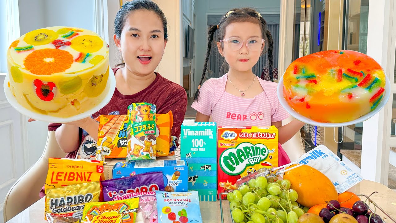 Changcady trổ tài làm món bánh sinh nhật bằng thạch sữa chua hoa quả