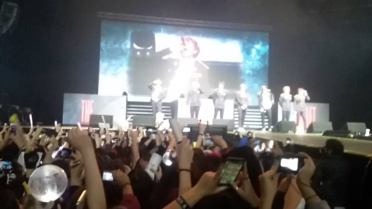 A really shiny/shaky/blurry Bangtan | #TRBinChile