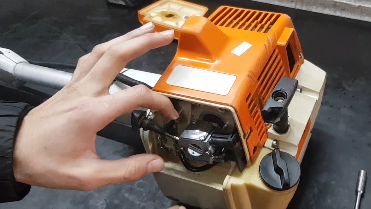 Como retirar o carburador da rocadeiras STIHL FS 160 / FS 220 / FS 280 /FS 290 e FR 220.