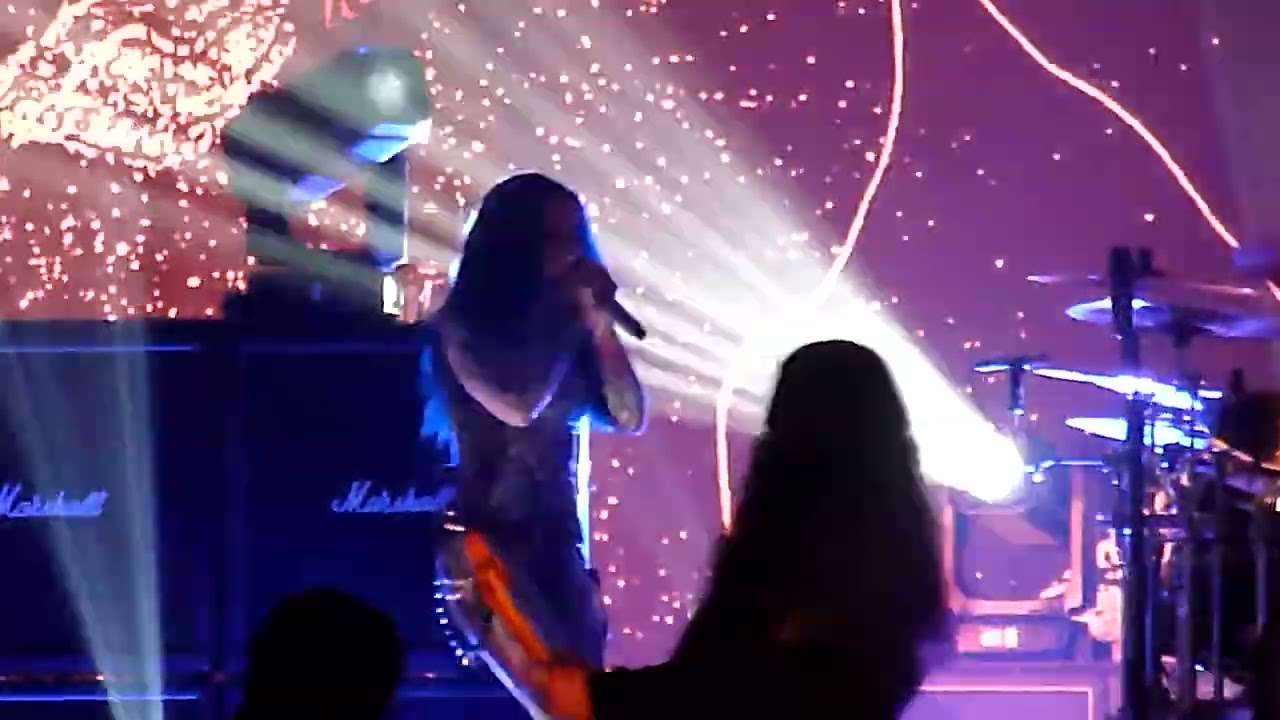 Arch Enemy Alcatraz Milano 2024 - House Of Mirrors