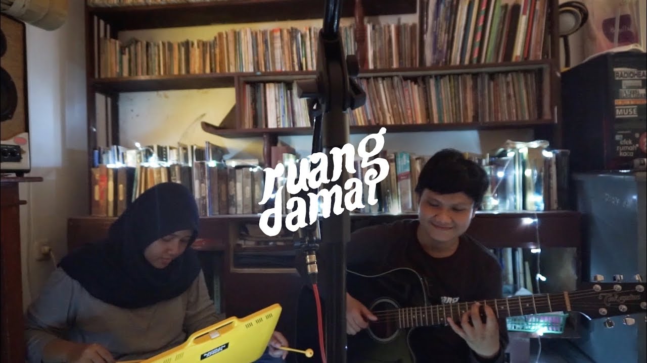 Ruang Damai - Hujan (live)