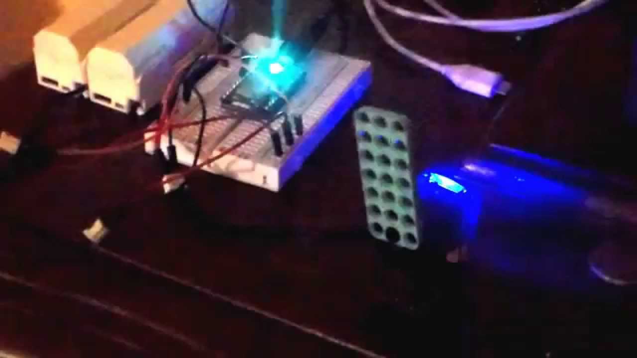Spark Core controlling Dynamixel XL-320 Test #1