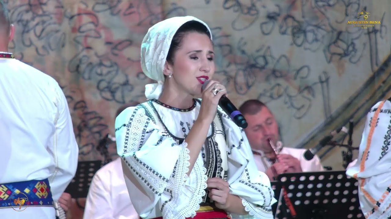 ROXANA RECHE ,,Bate vântu lin și lin