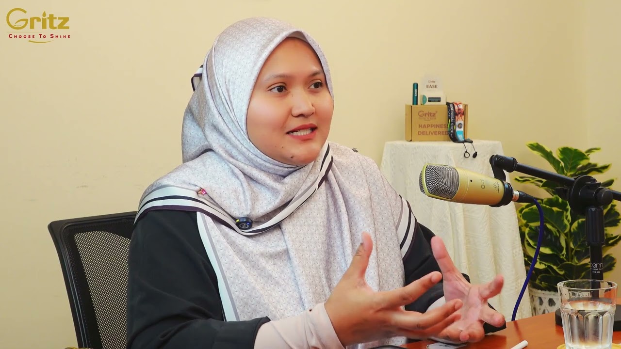 EP15 PUAN NIK NUR MADIHAH PELAJAR CEMERLANG SPM 20A:  KRISIS SISTEM PENDIDIKAN SEKARANG