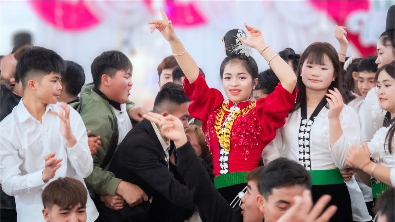 MẾT CỚ TRAI BẢN GÁI BẢN NHẢY QUÁ CĂNG ĐÁM CƯỚI VÍP NHẤT BẢN NGHỊU CHÚ RỂ VĂN BỈNH & CÔ DÂU HỒNG THU