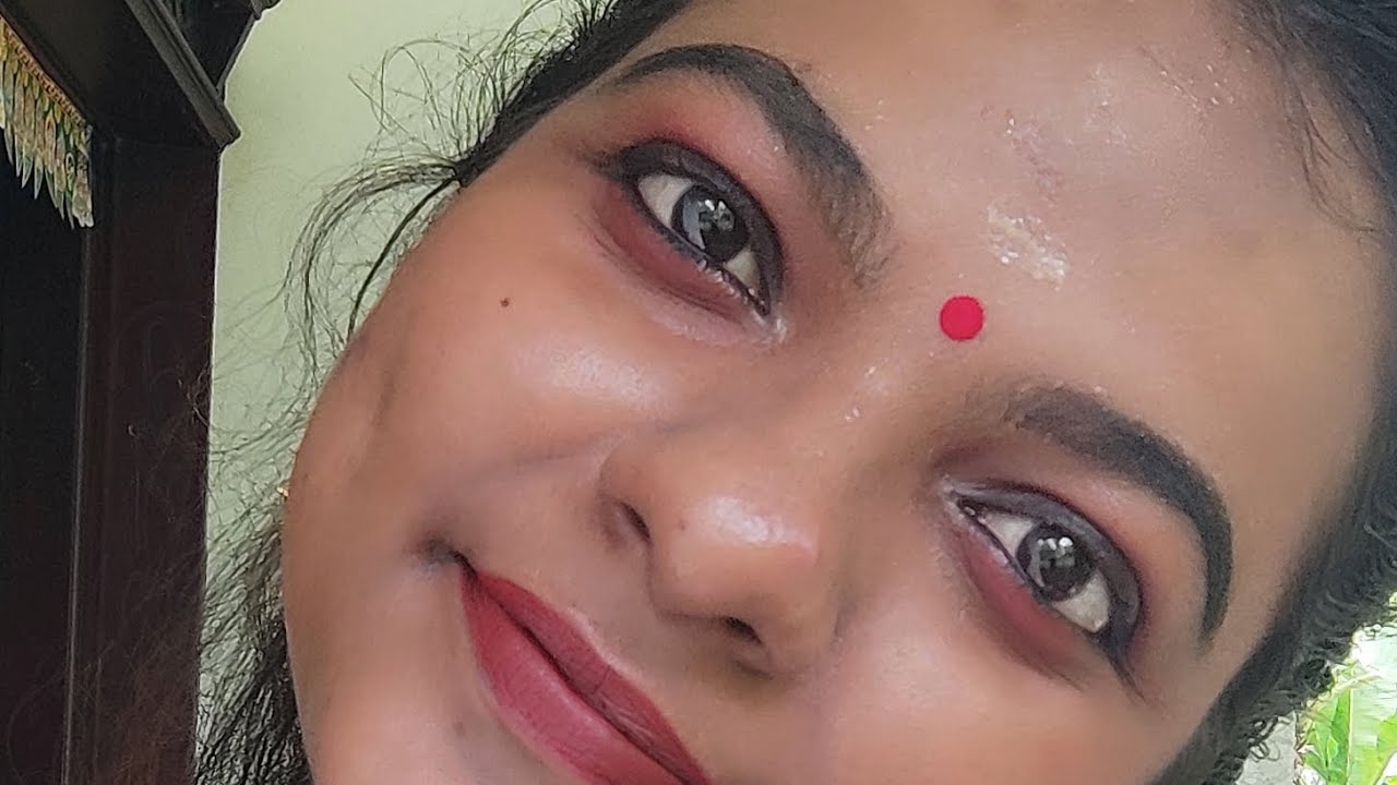 Anuuragavilochananaayi | Neelathamara