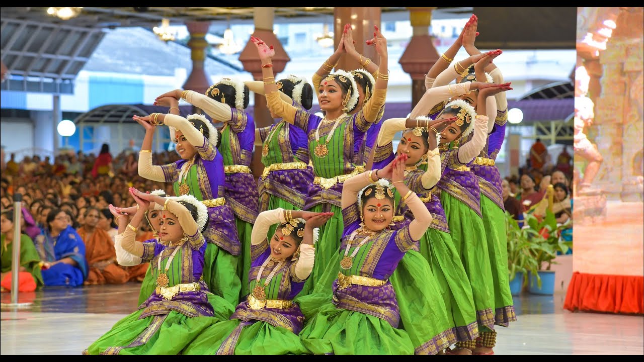 Onam Celebrations at Prasanthi Nilayam (Day 1, Evening) - 9 Sep 2019