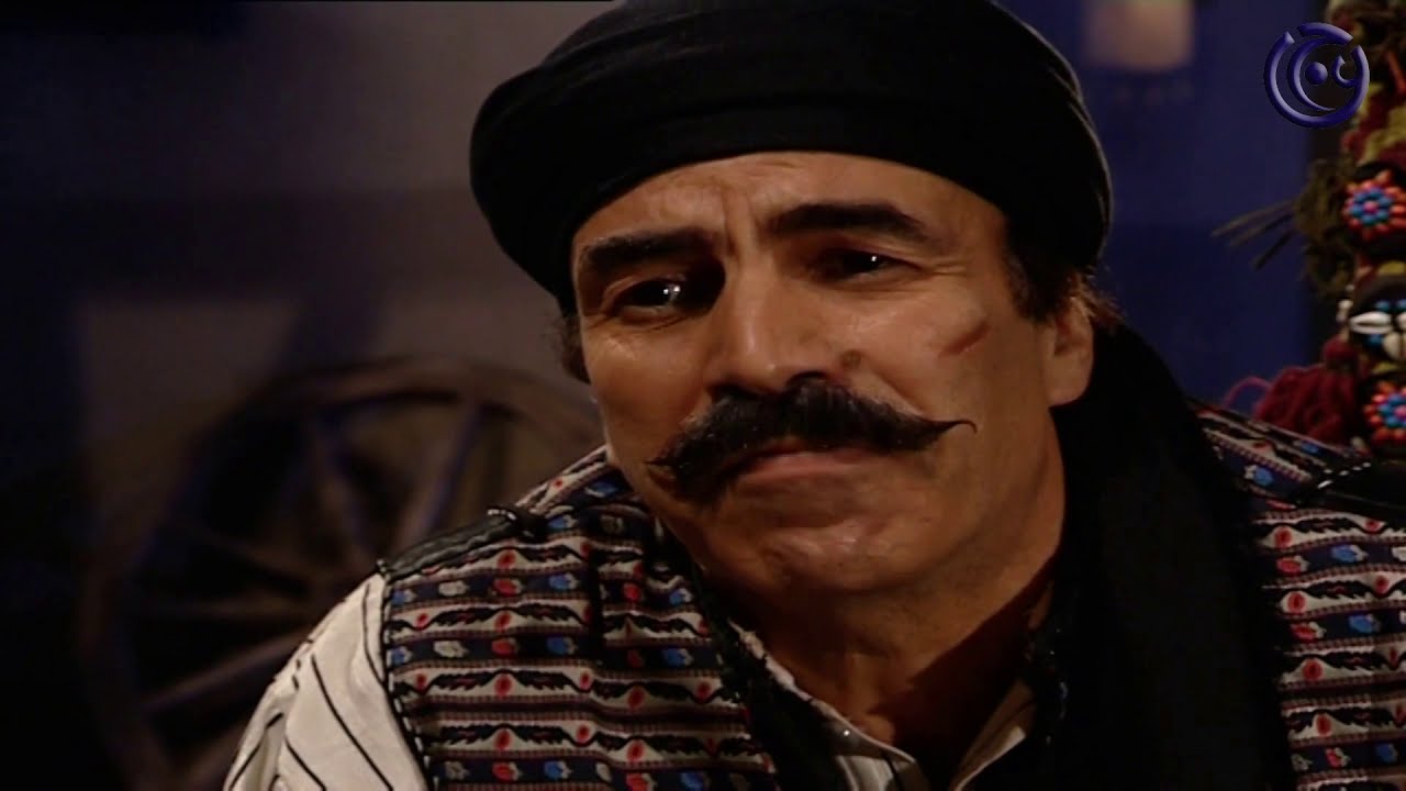 مسلسل باب الحارة الحلقة 33 الثالثة والثلاثون  - الزعيم يكتشف الجاسوس -  عباس النوري و بسام كوسا