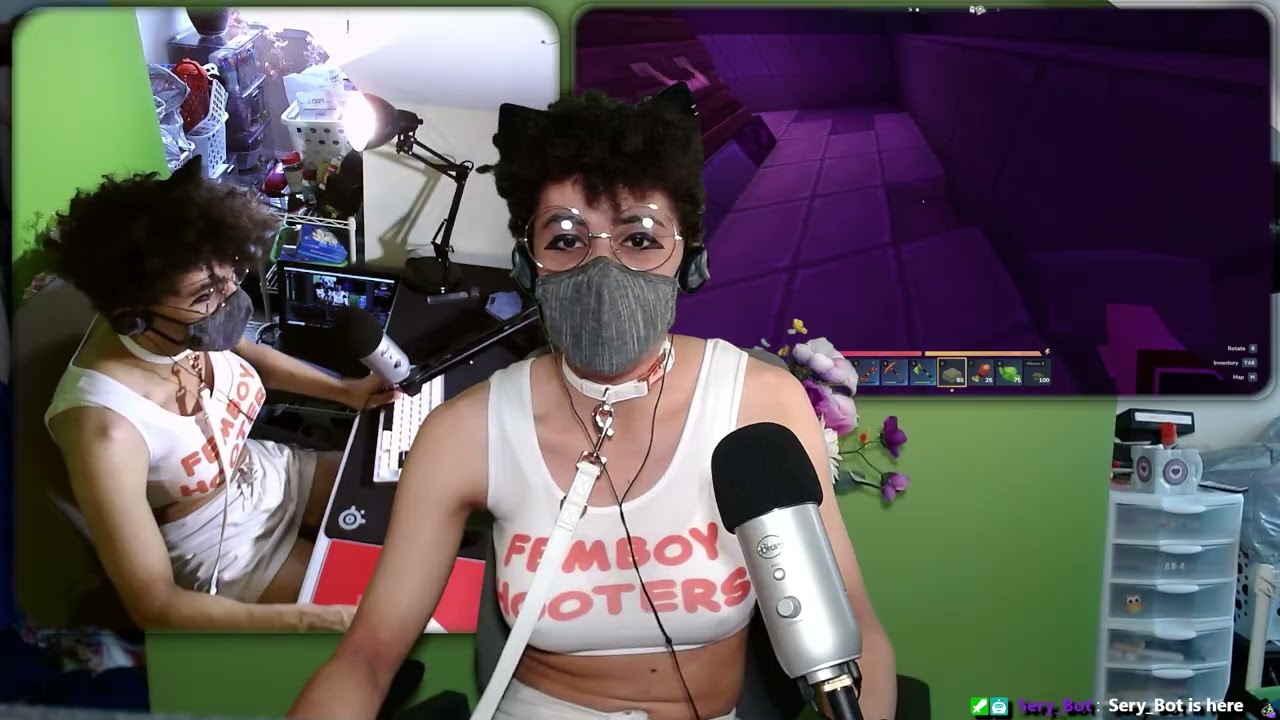 Trans Girl Addicted To Hytale :3