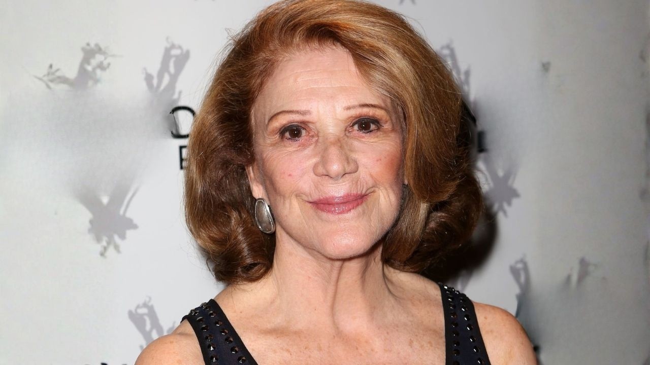 Linda Lavin Lived A Double Life For 30 Years, And No One Knew&mdash;Until Now