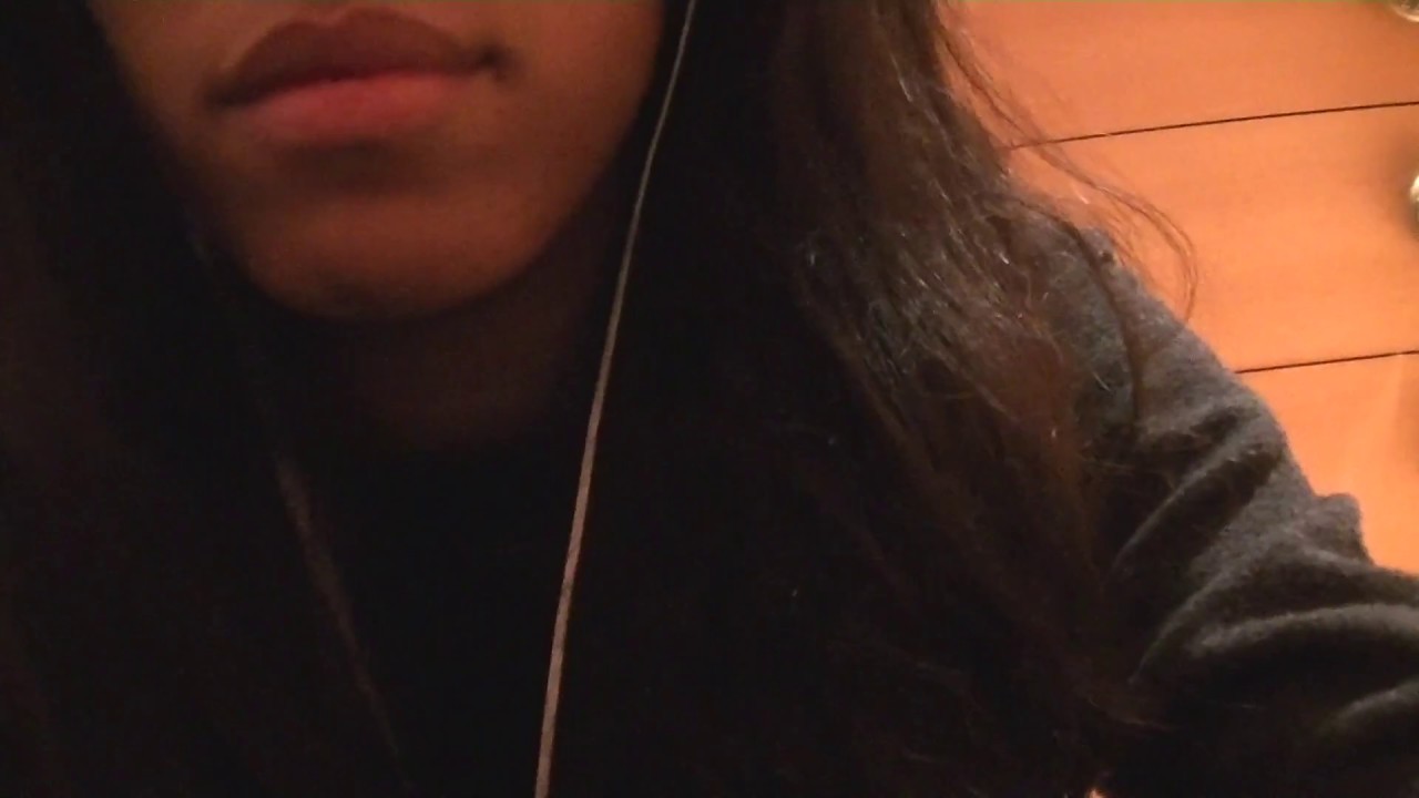Ambers ASMR:***~Camera Sounds~Whispering~***