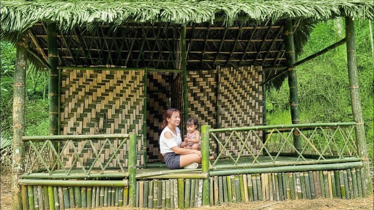 Single Mom Builds Bamboo House in 7 Days with Daughter – New Jungle Life!