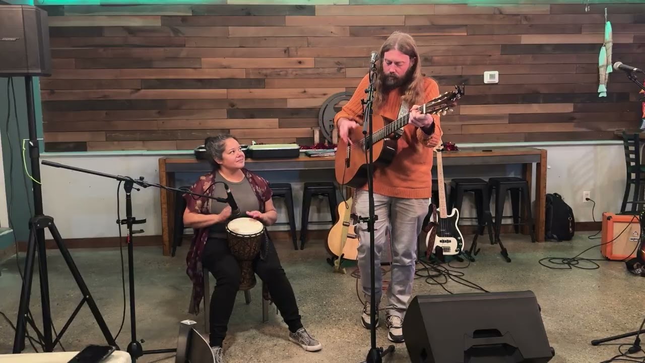 Isaac & Gillian 4  January 14, 2026 @MobjackTavernOpenMic #gillian #isaac