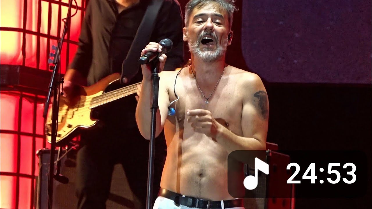LOVE Of LESBiAN - Castrelos (ViGO): BeLiCe, MaNiFieStO DeLiRiStA, AlGuNaS PlaNTaS, CuAnDo No Me Ves