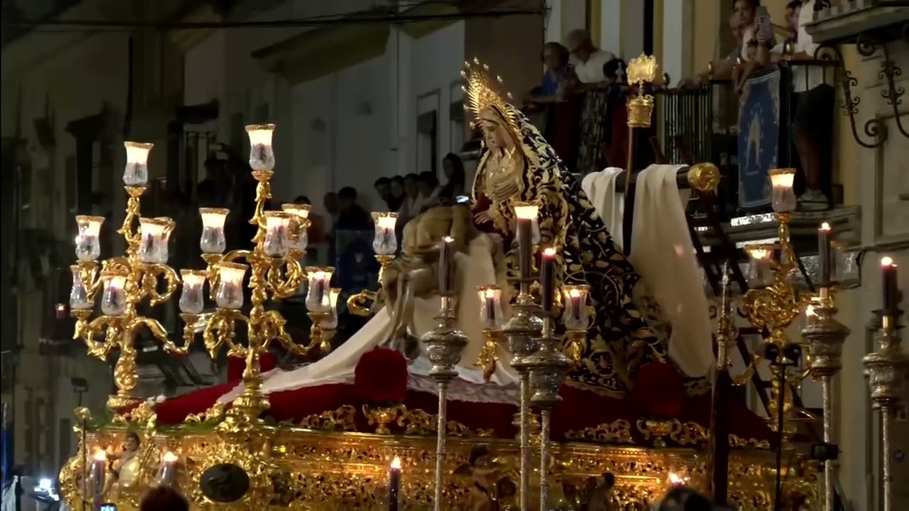 La Piedad visita a la Esperanza de Triana | Mejores momentos de la CORONACIÓN CANÓNICA 2024