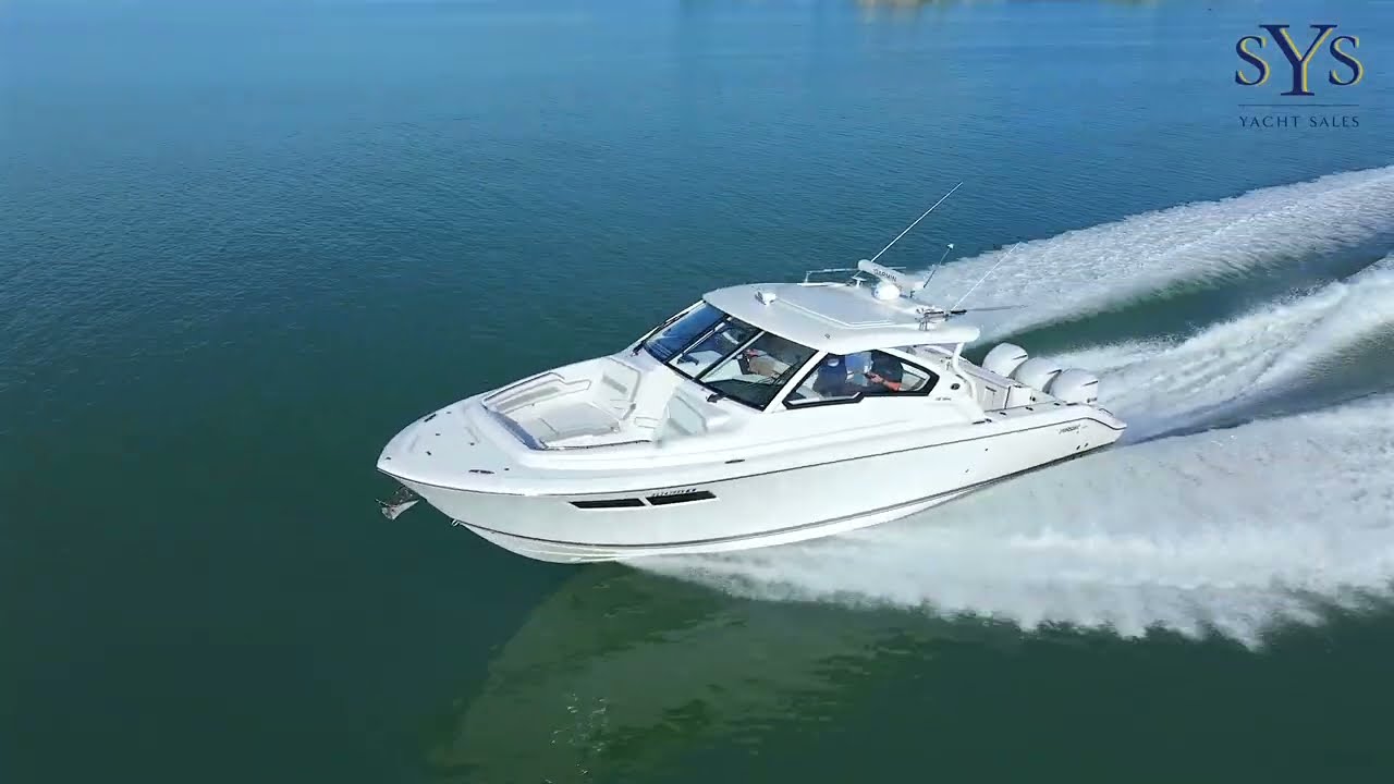 2021 Pursuit 365 Dual Console