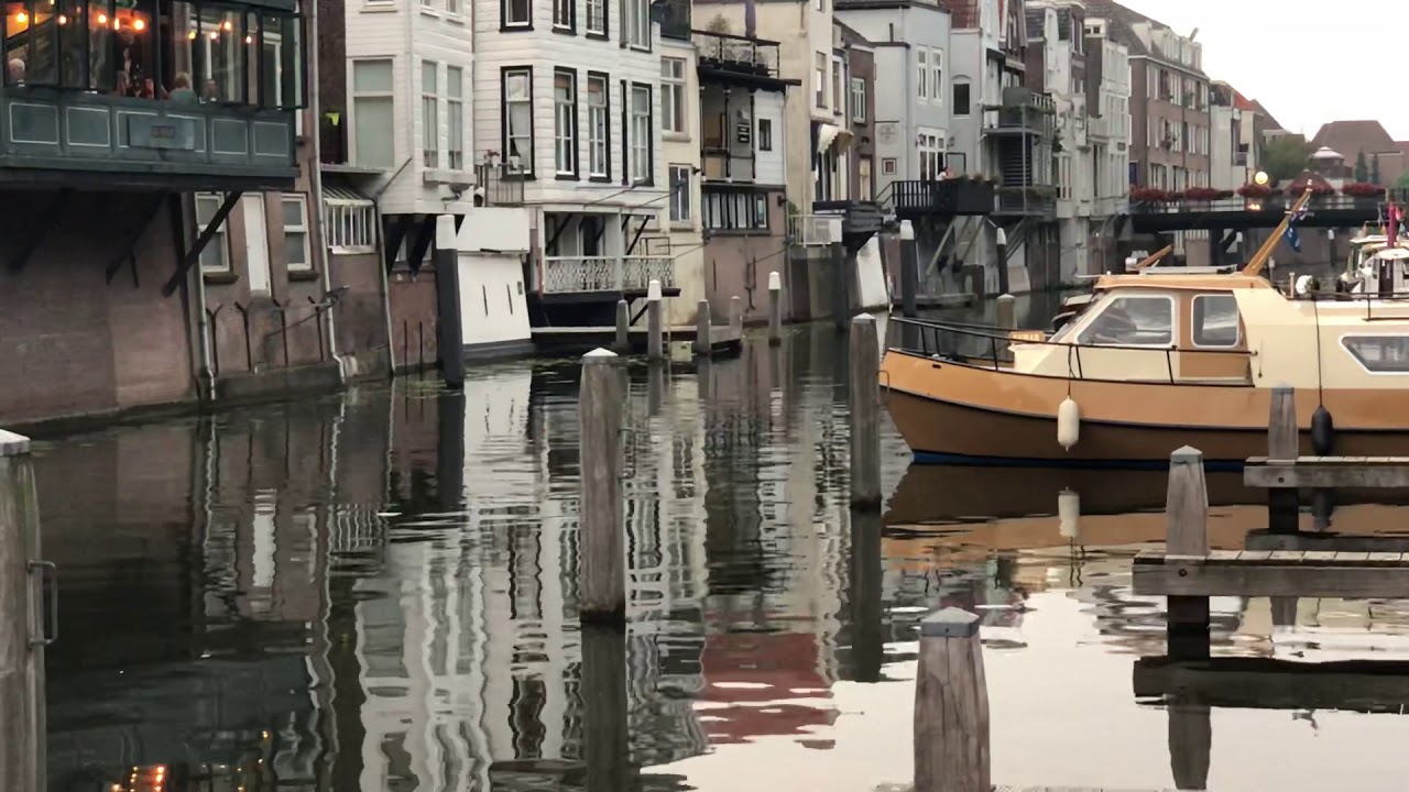 Opduwer in de Lingehaven