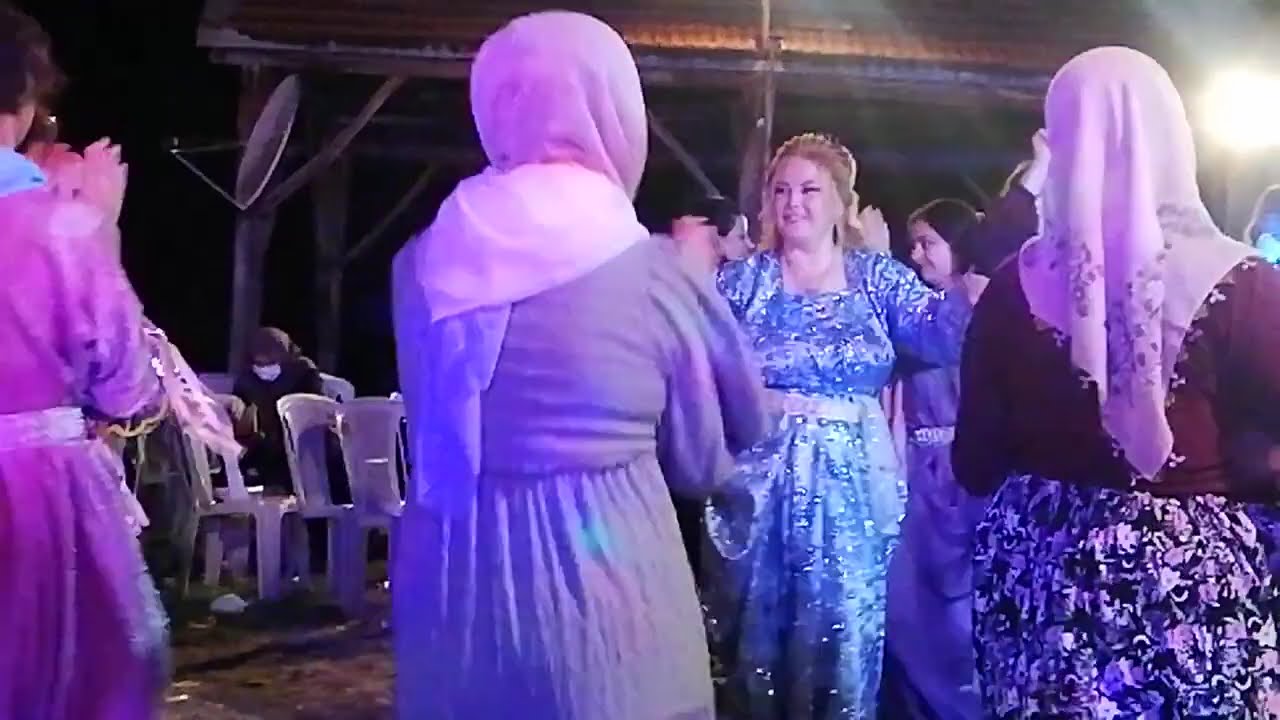 Müzisyen Özlem Ökten AKŞEHİR düğünleri Sorkun köyü mahallesinden Gülnur & Hüseyin çiftinin düğünü
