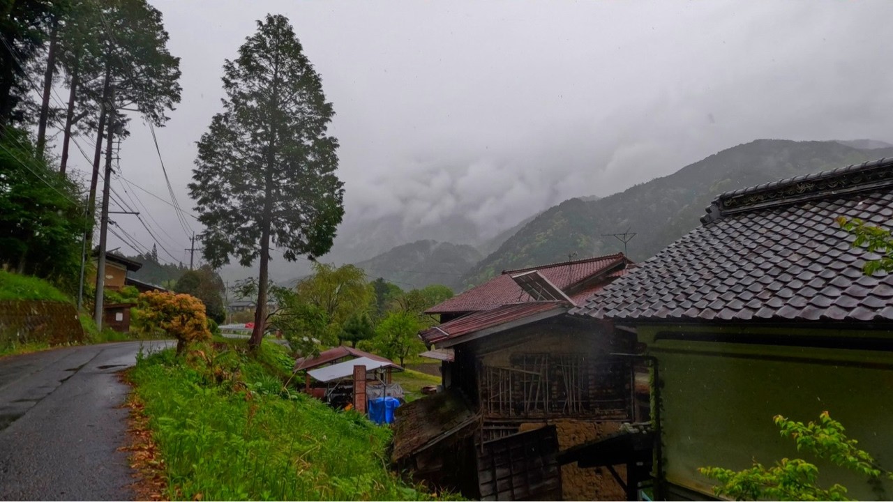 Heavy Rain in Japan - Walking Tour in Rain Japanese Beautiful Countryside Village [4K HDR]