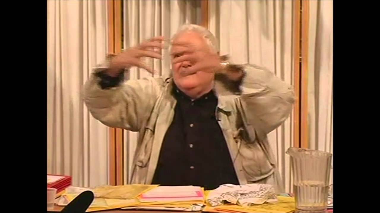 What's an Elite Education? -  Famous Teacher Explains - John Taylor Gatto