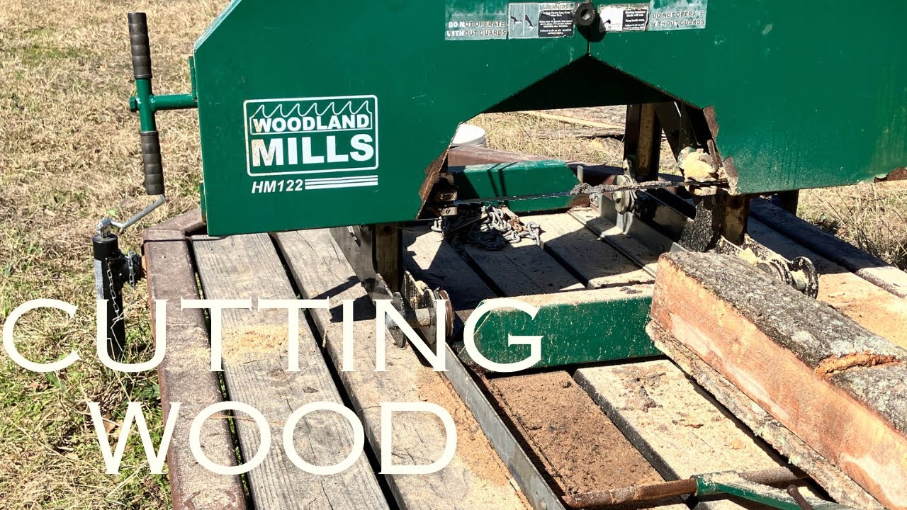 Cutting wood with a Woodland Mills 122