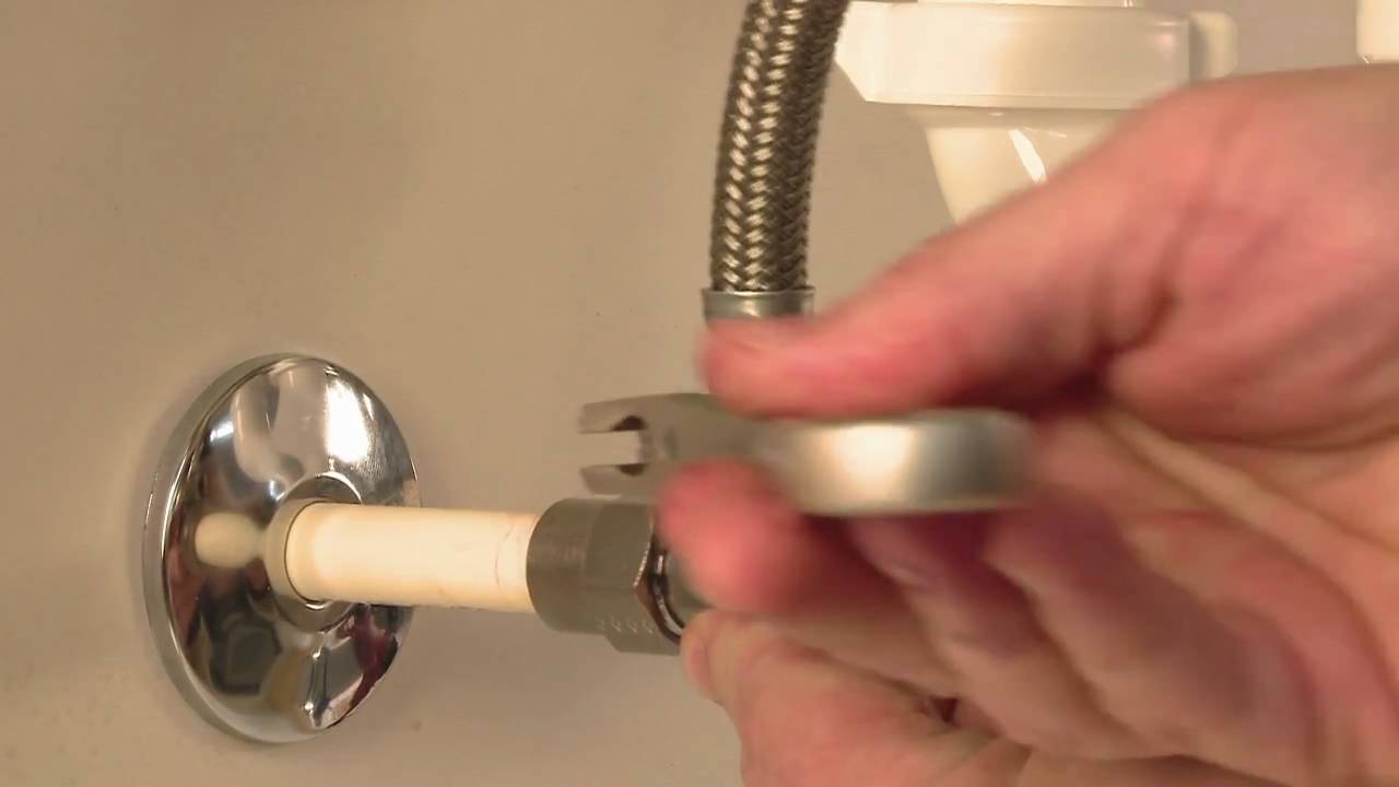 How to Install a BrassCraft® Solvent Weld Valve onto a CPVC Supply Line